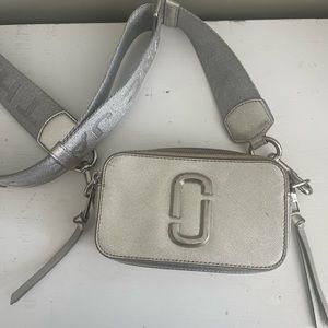 Marc Jacobs Silver SnapShot Bag